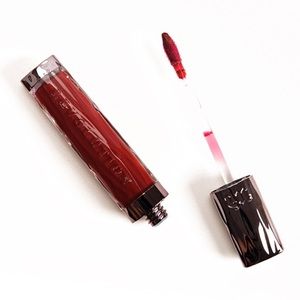 Urban Decay Revolution Lipgloss in Brickhouse